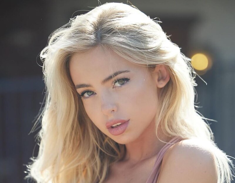 Emma Kotos